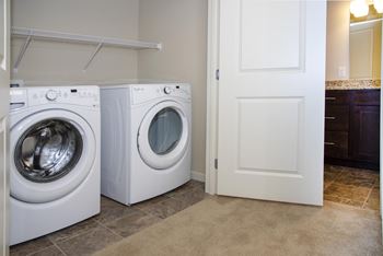 In-unit washer & dryer